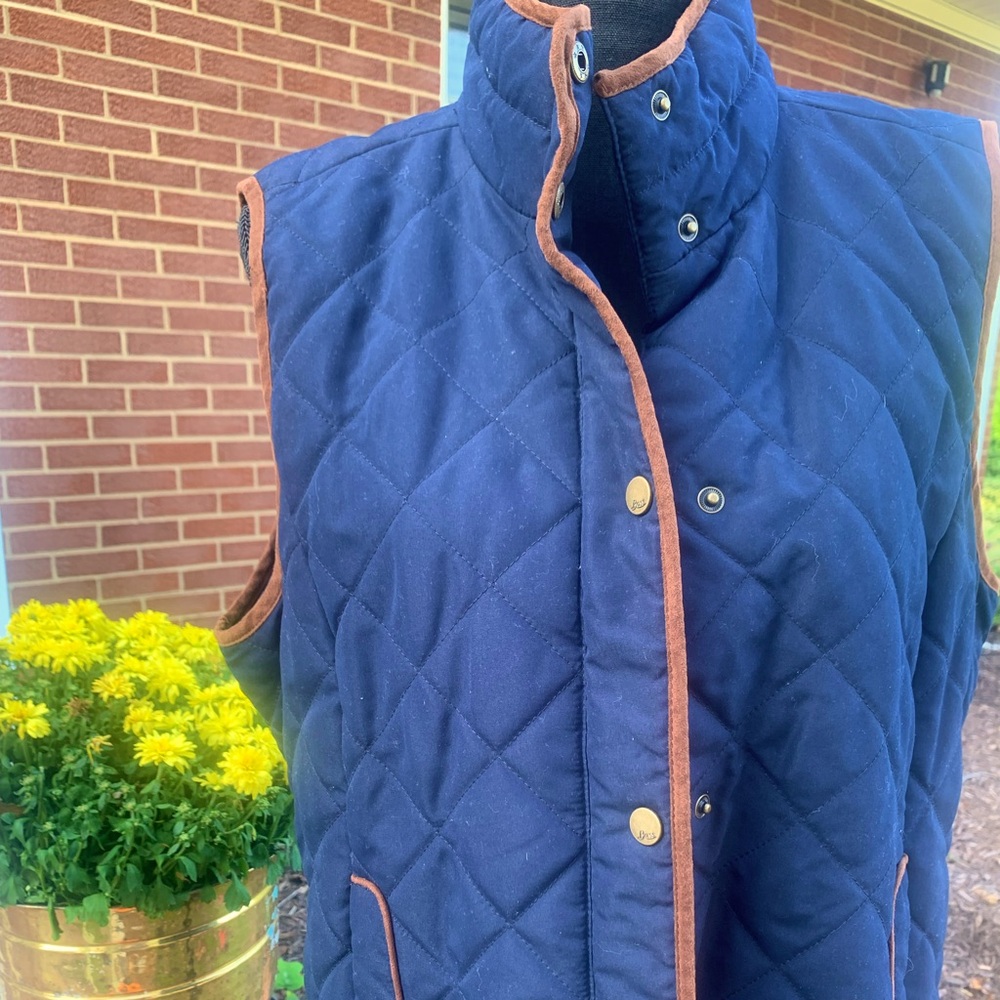 G.H. Bass Vest